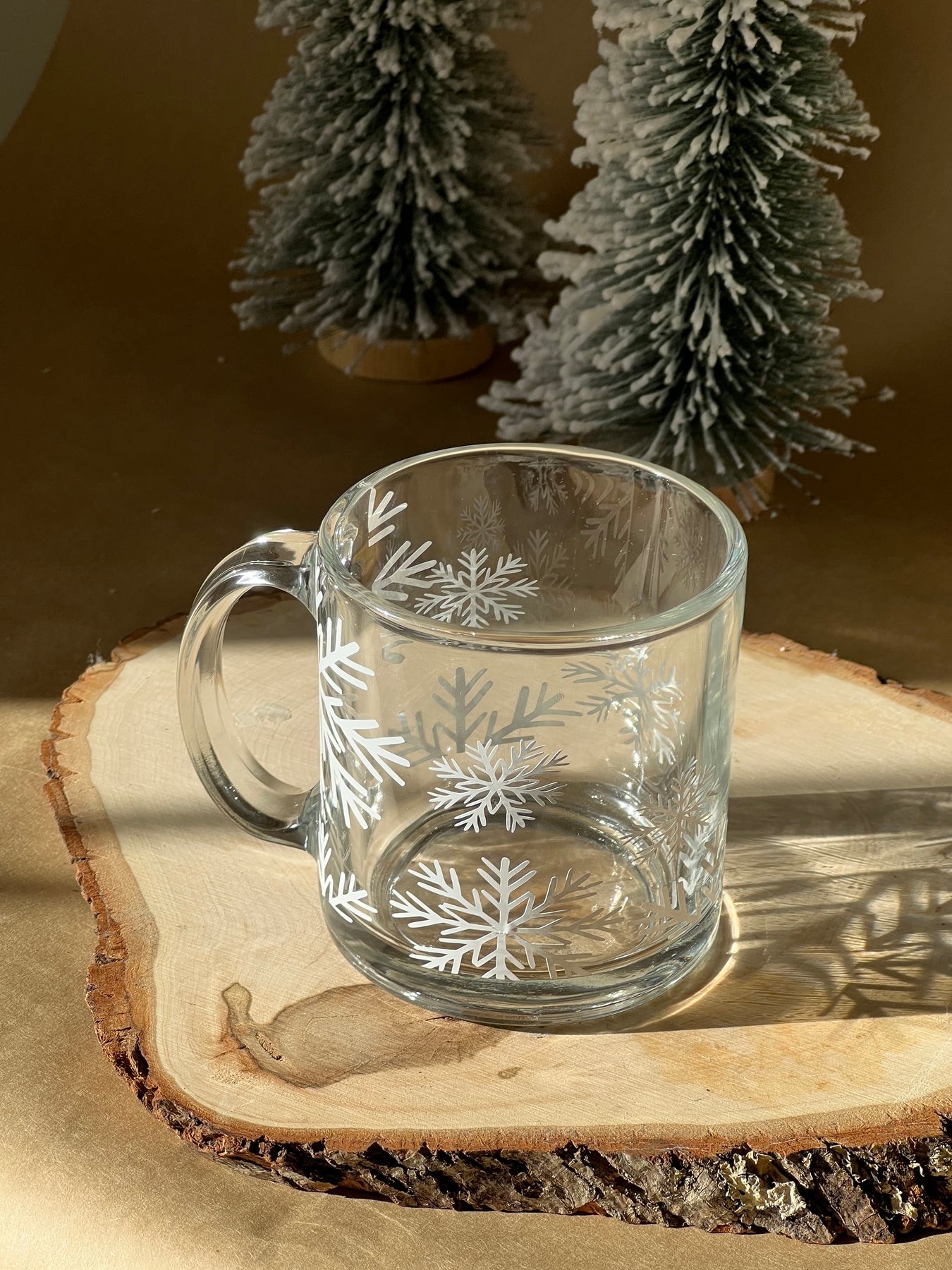 Christmas Snowflake Glass Mug With Handle – Tonys Finest